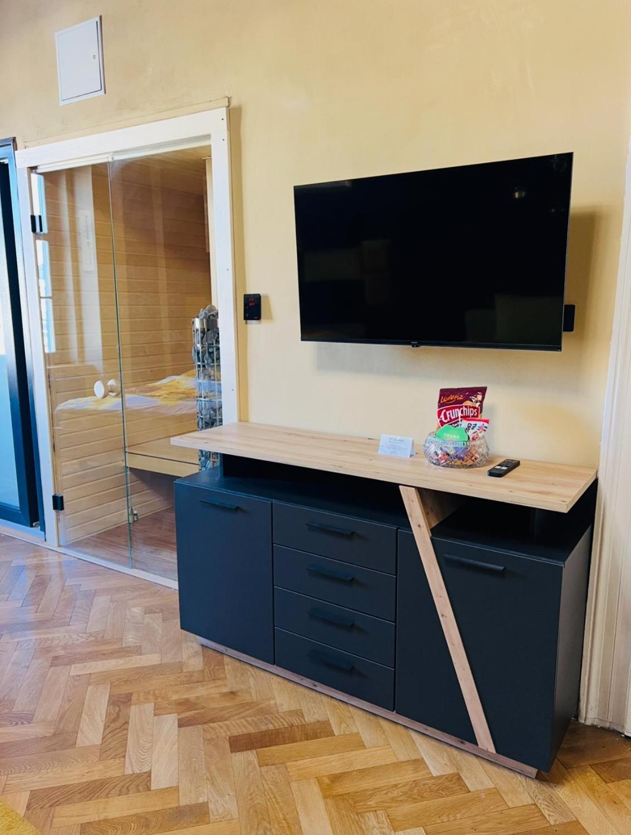 Wenceslas Square 150 M2 Apartamento